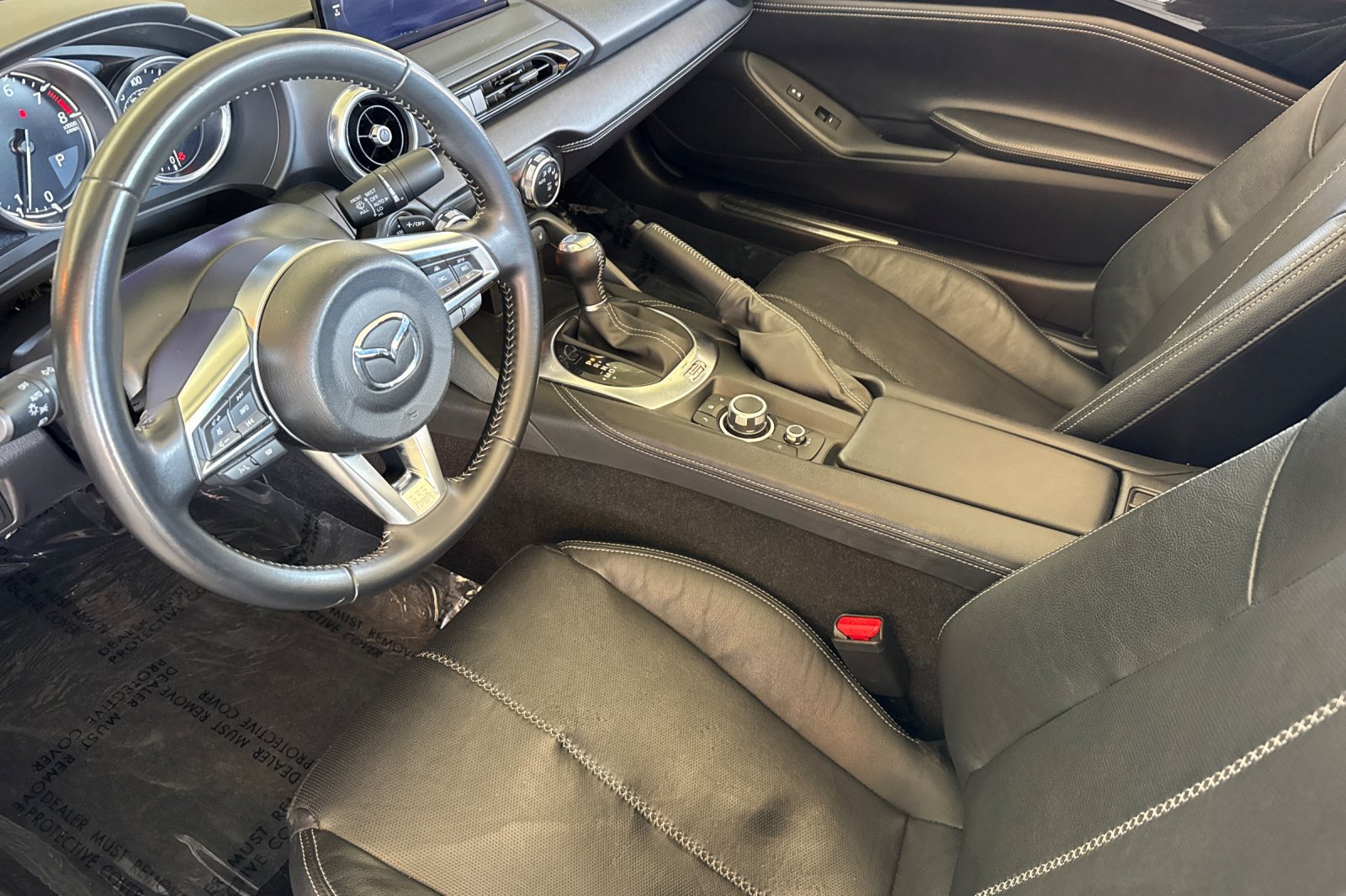 Used 2025 MAZDA MX-5 Miata RF Grand Touring RWD image 11