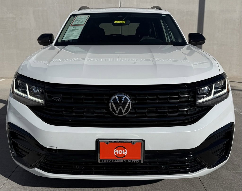 Used 2023 Volkswagen Atlas SEL R-Line image 2