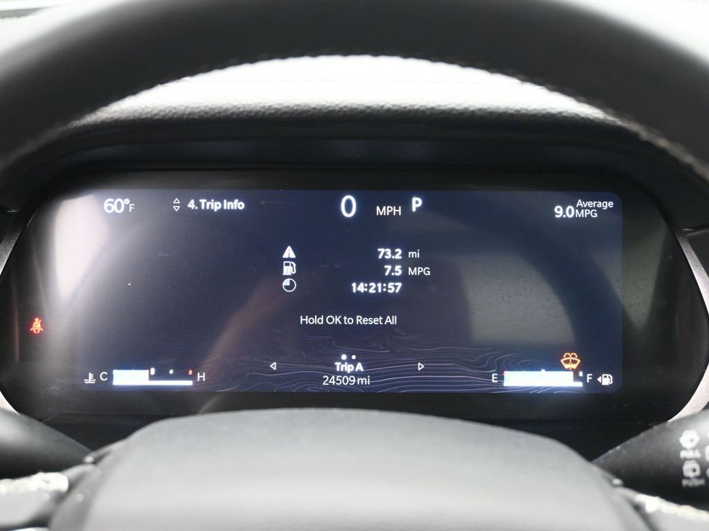 Used 2024 Jeep Grand Cherokee L Limited w/ Luxury Tech Group II image 12