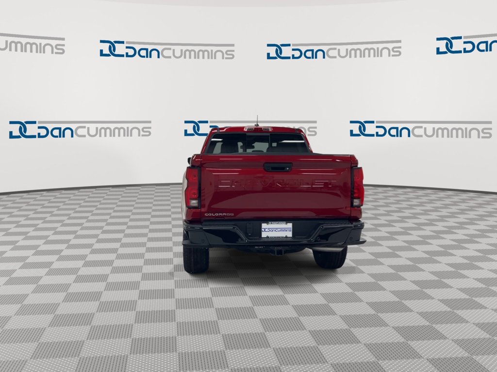 Used 2026 Chevrolet Colorado Z71 w/ Technology Package AWD/4WD image 7