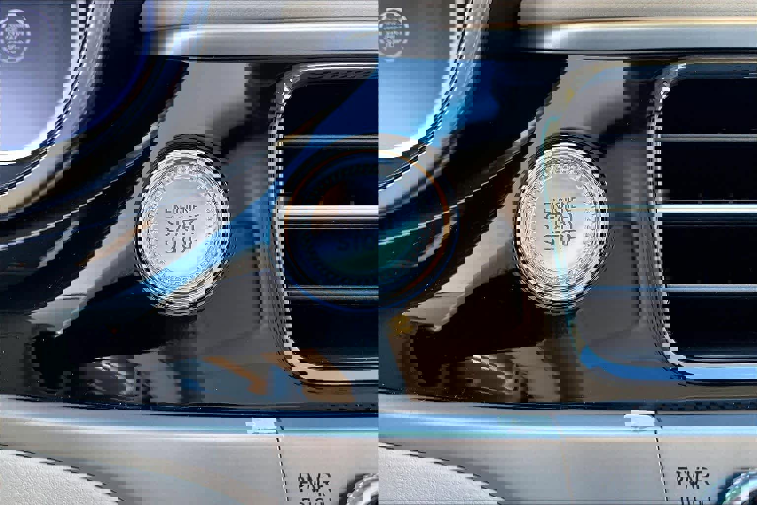 Used 2026 Genesis G70 2.5T Prestige image 30