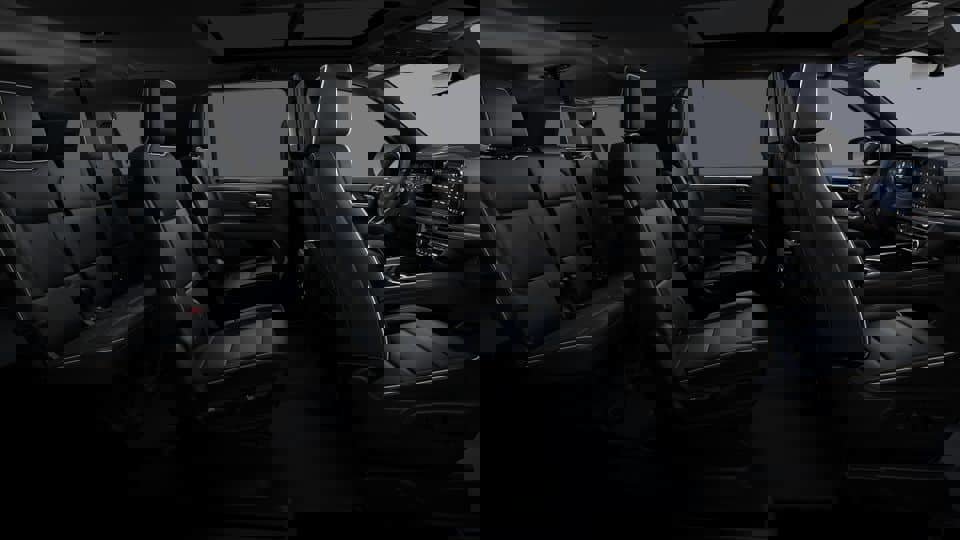 New 2026 Chevrolet Suburban Premier image 31