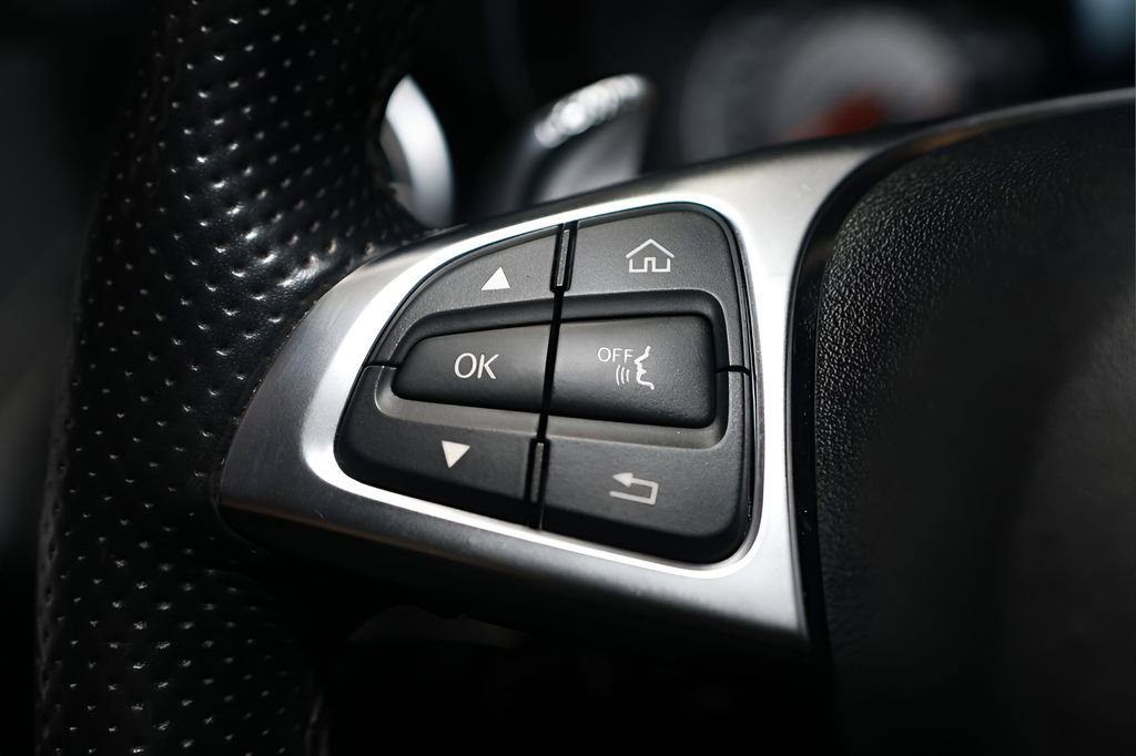 Used 2019 Mercedes-Benz GLC 63 AMG 4MATIC image 49
