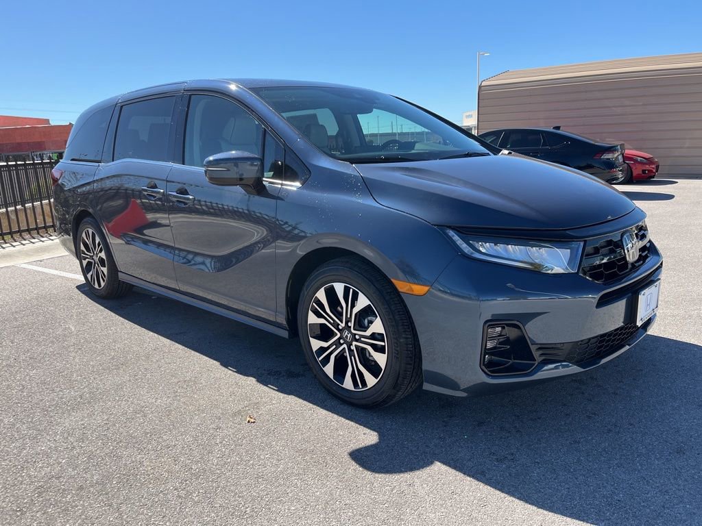 New 2026 Honda Odyssey Elite image 2