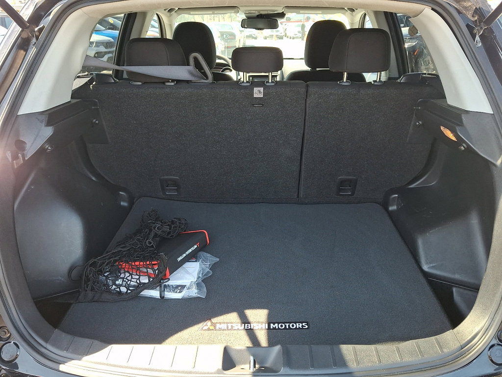 Used 2022 Mitsubishi Outlander Sport ES image 18