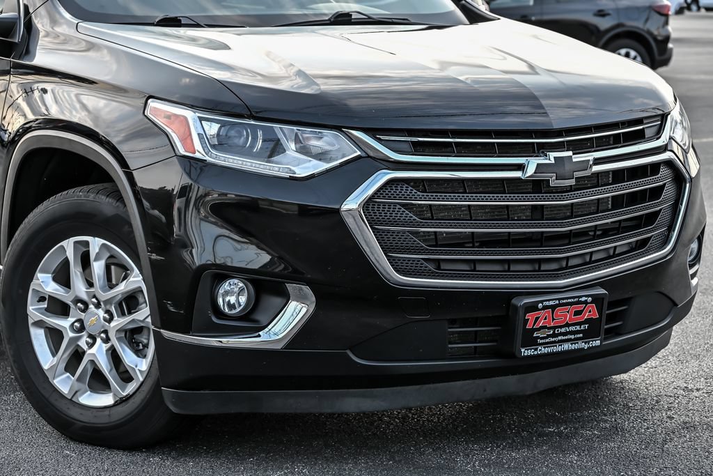 Used 2021 Chevrolet Traverse LT AWD/4WD image 3