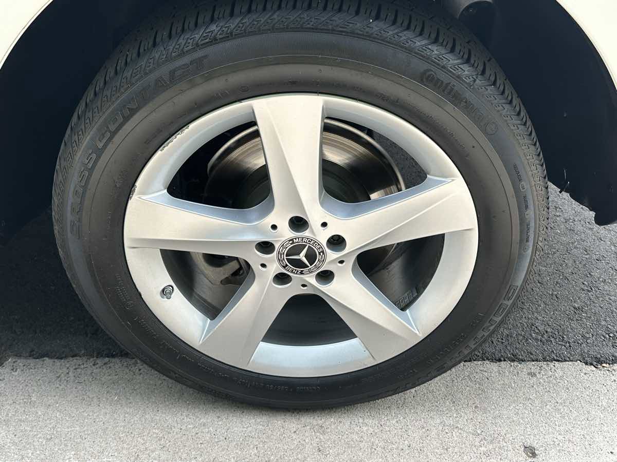 Used 2018 Mercedes-Benz GLE 350 w/ Premium 1 Package image 54