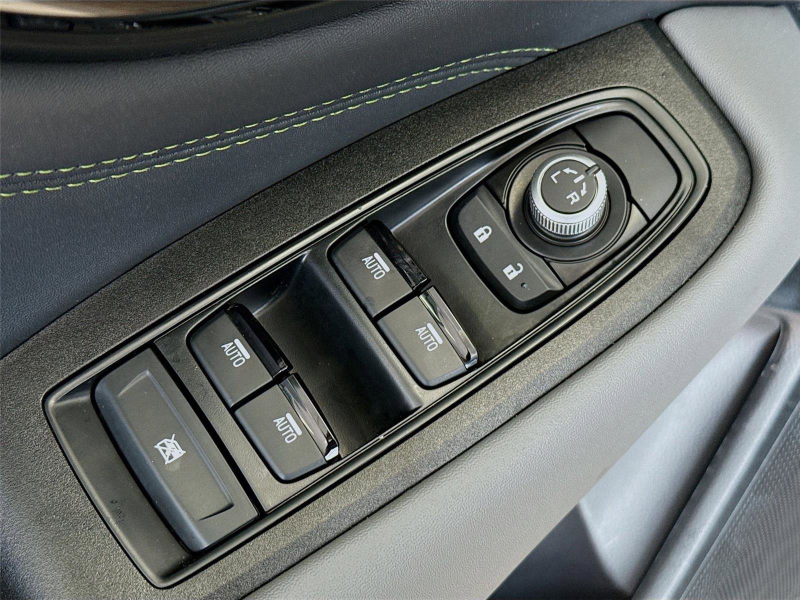 Certified 2025 Subaru Outback Onyx Edition XT image 21