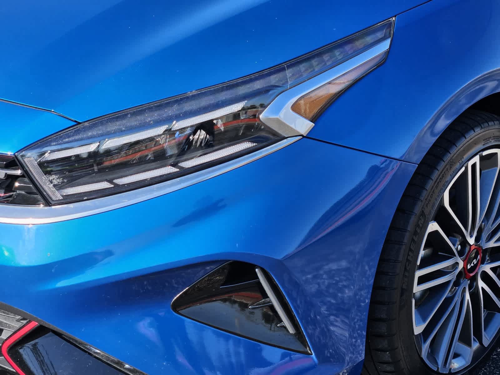 Certified 2023 Kia Forte GT FWD image 7