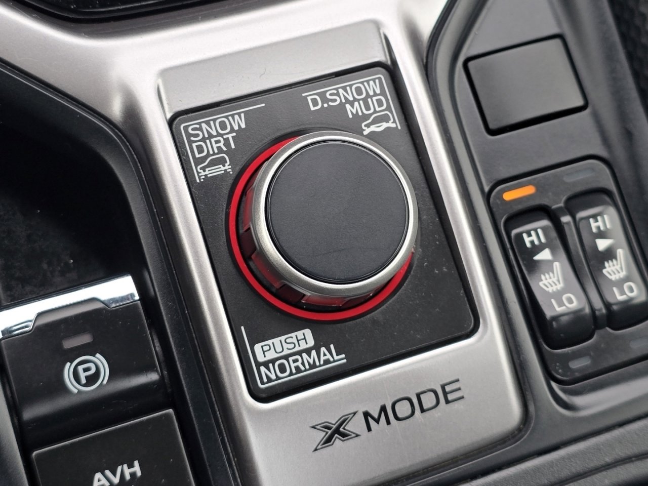 Used 2022 Subaru Forester Limited image 7