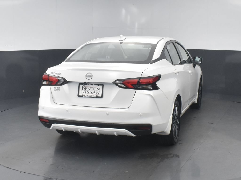 New 2025 Nissan Versa SV w/ Trunk Package FWD image 18