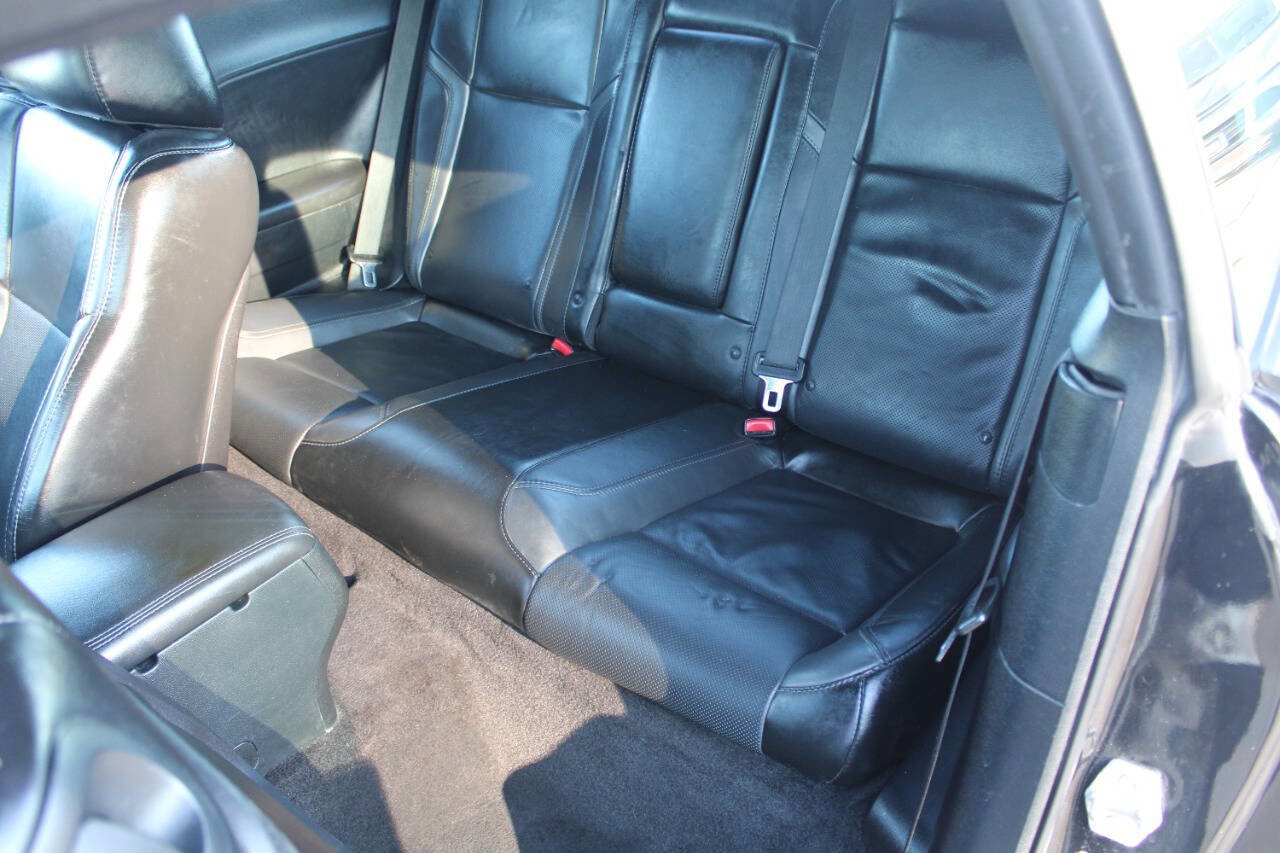 Used 2018 Dodge Challenger GT w/ Driver Convenience Group image 11