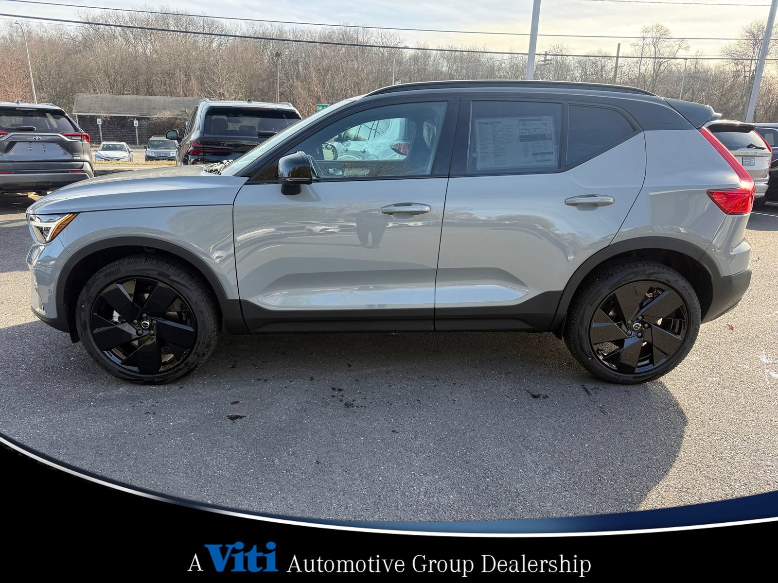 Used 2026 Volvo XC40 B5 Ultra w/ Protection Package Premier AWD/4WD image 5