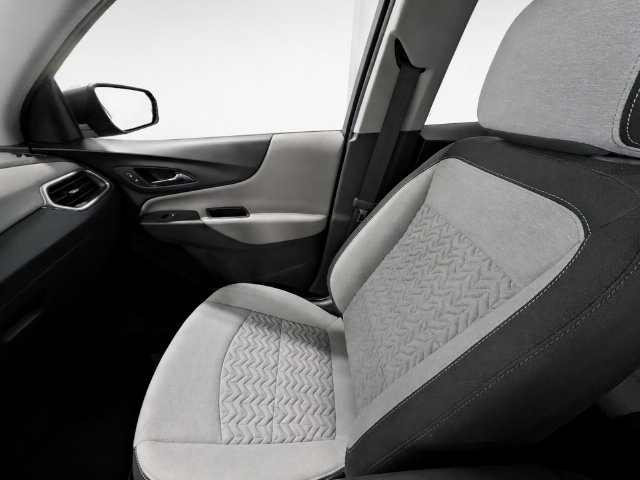 Used 2024 Chevrolet Equinox LS w/ LS Convenience Package FWD image 14