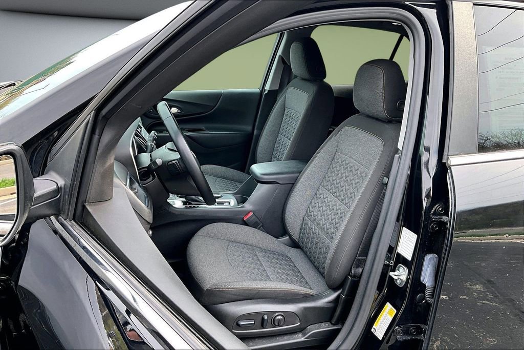 Used 2024 Chevrolet Equinox LT image 21