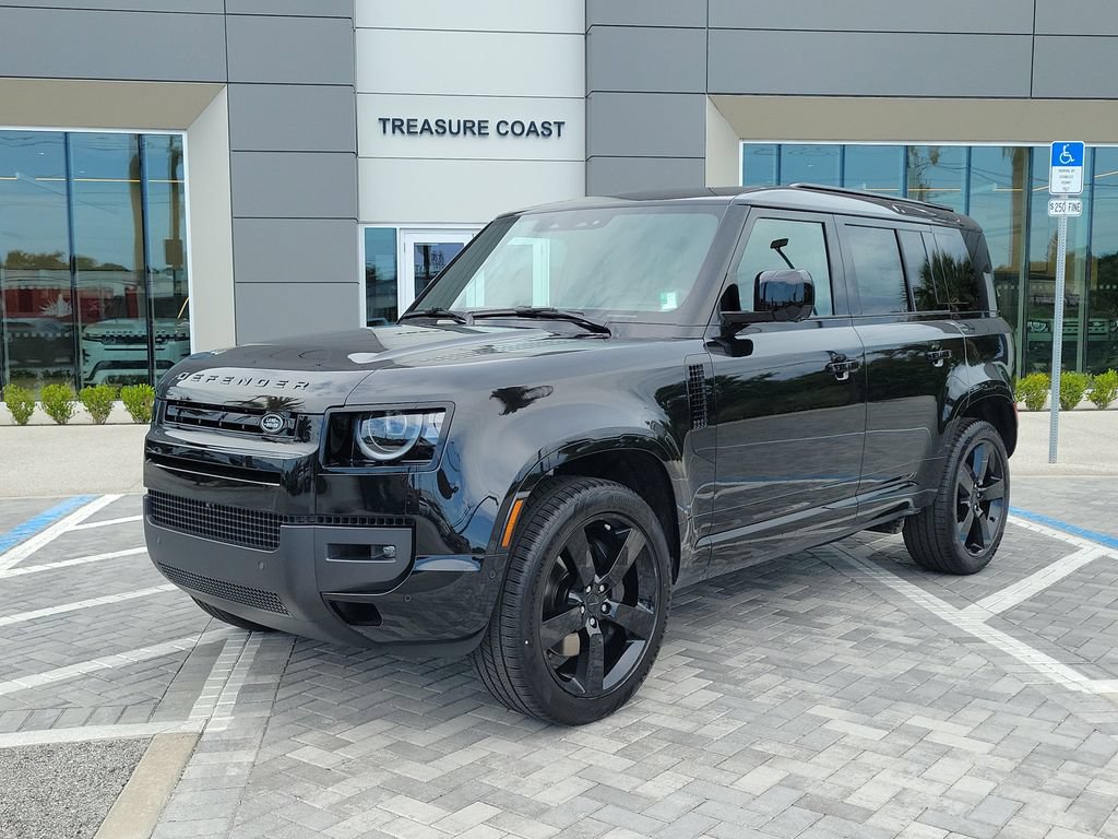 New 2026 Land Rover Defender 110 X-Dynamic SE