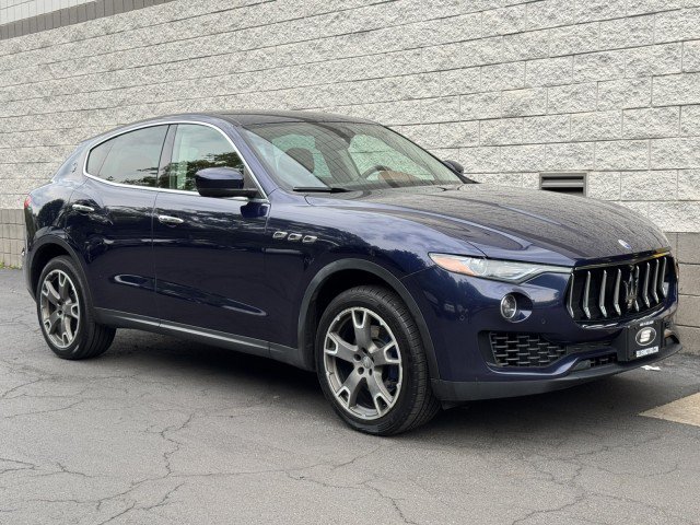 Used 2018 Maserati Levante AWD/4WD image 17