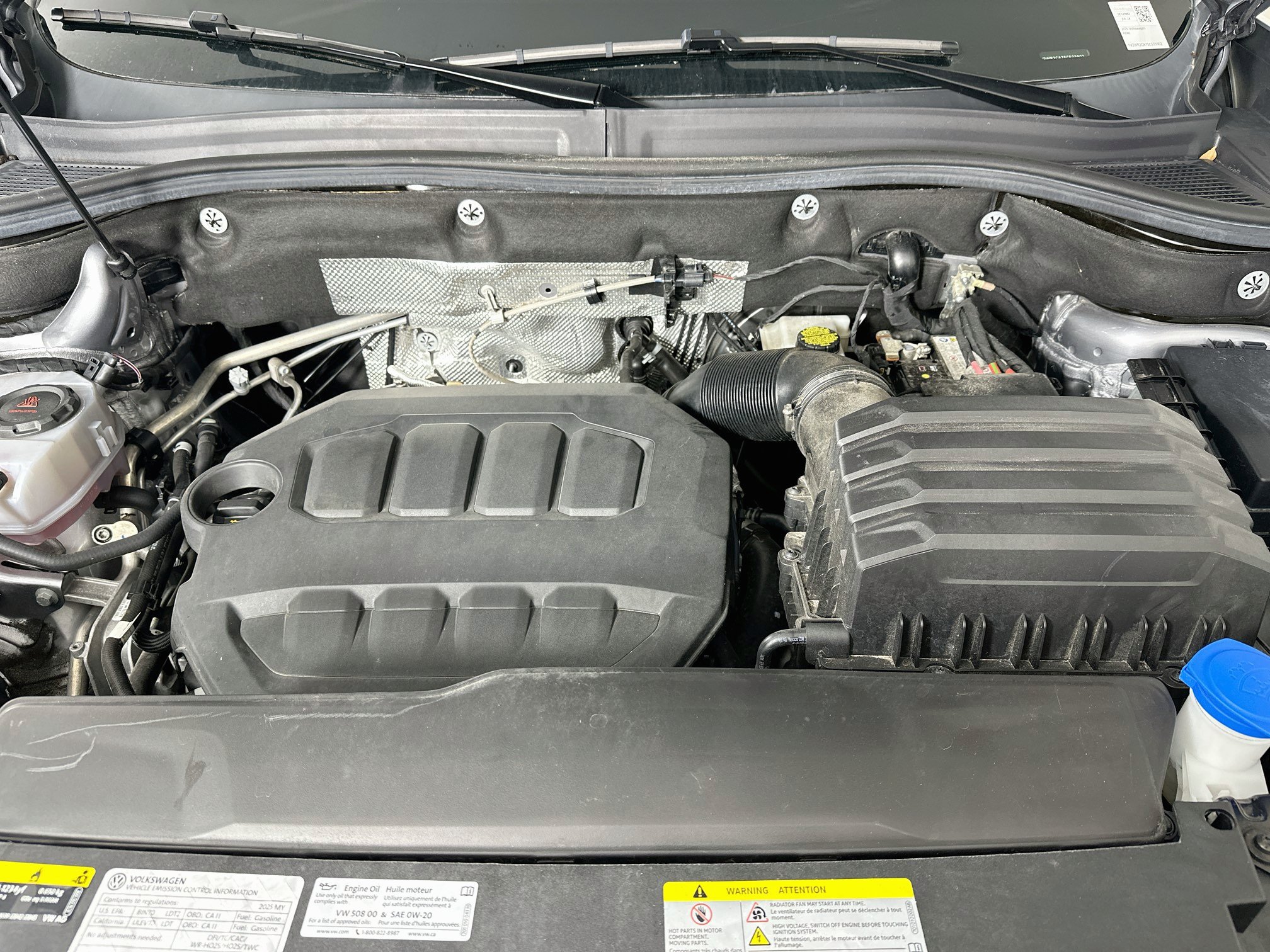 Used 2025 Volkswagen Atlas SE FWD image 34