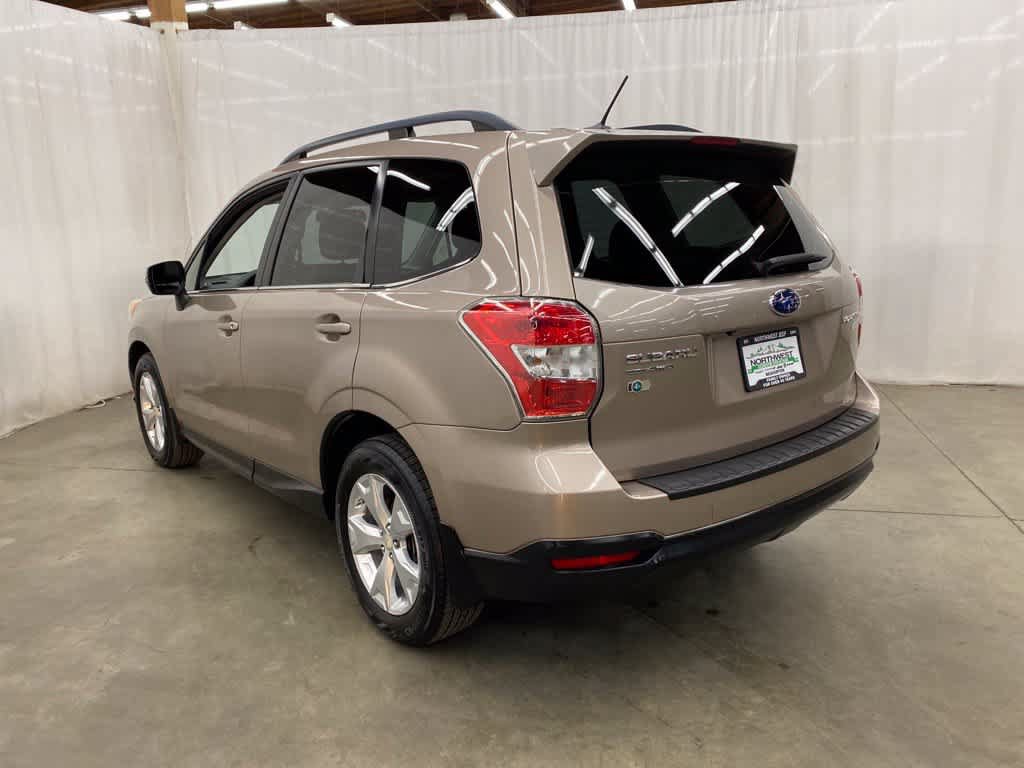 Used 2014 Subaru Forester 2.5i Touring AWD/4WD image 4