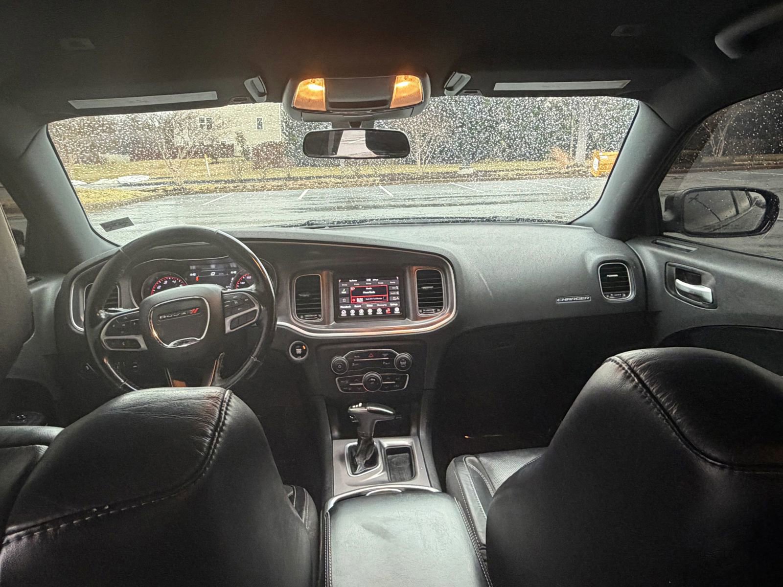 Used 2020 Dodge Charger SXT w/ Leather Interior Group image 10