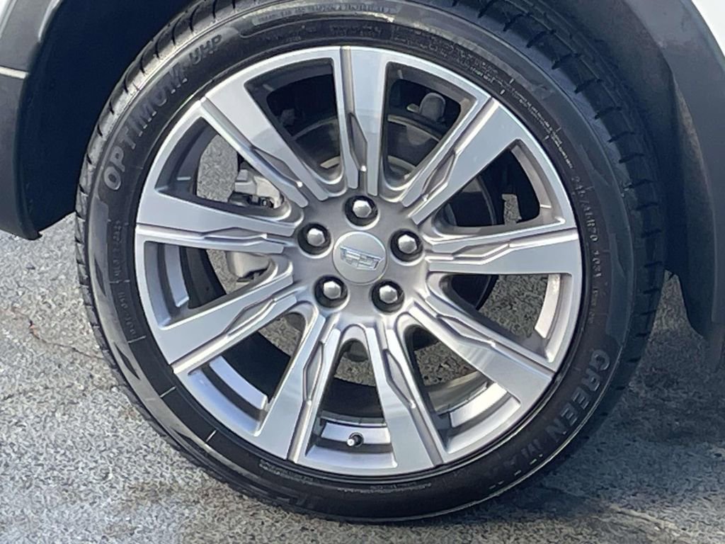 Used 2021 Cadillac XT4 Premium Luxury w/ Cold Weather Package image 13