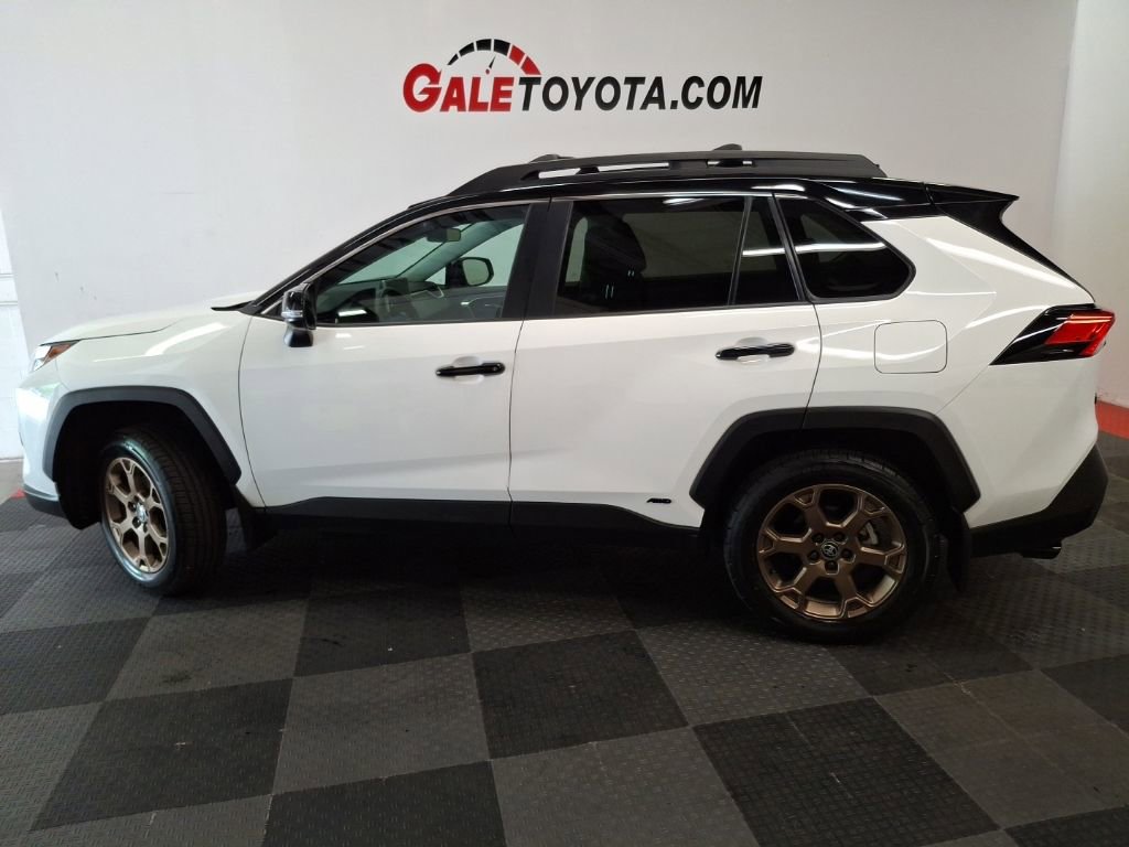 Used 2024 Toyota RAV4 AWD Hybrid w/ Weather Package image 9