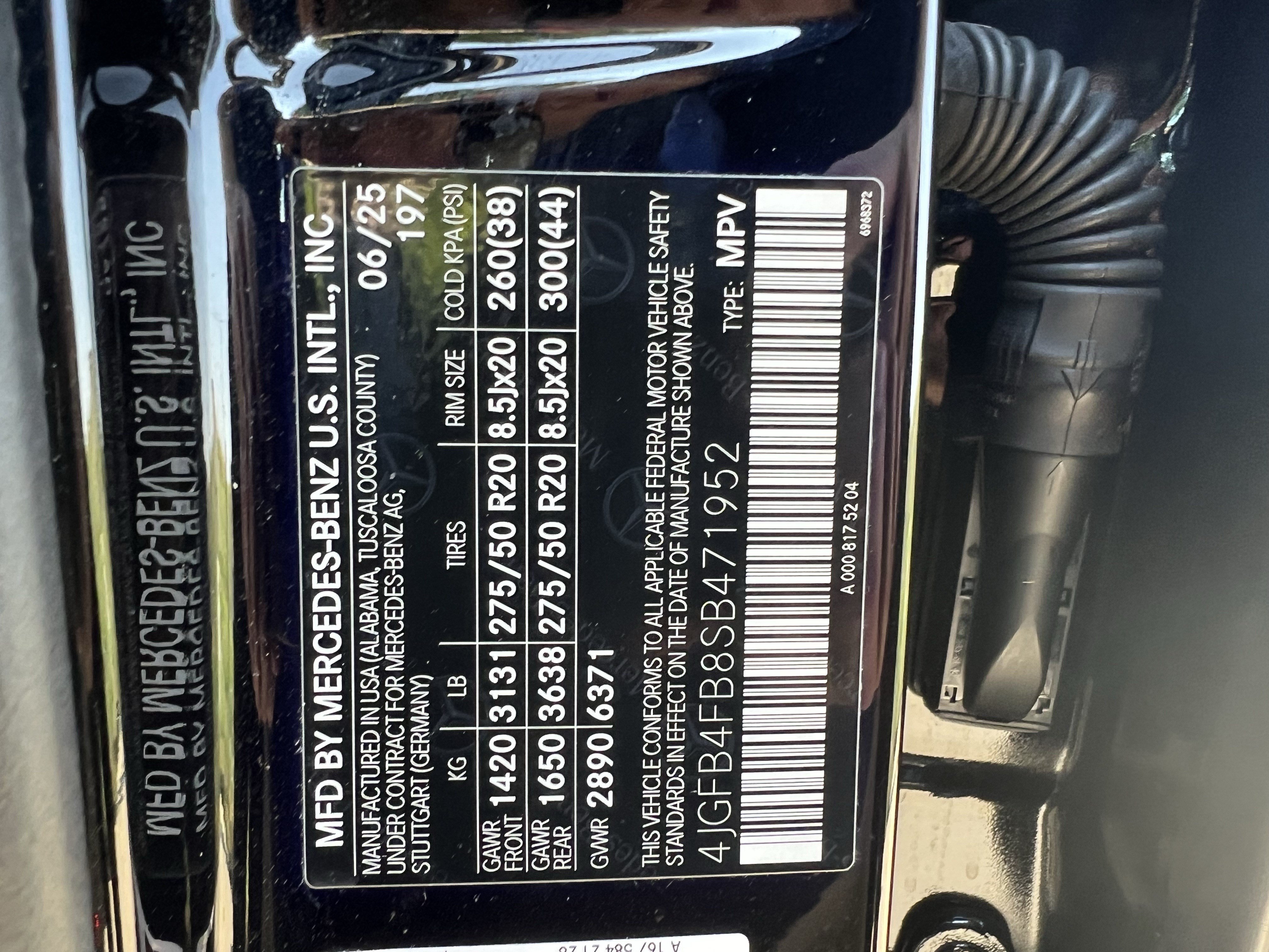 Certified 2025 Mercedes-Benz GLE 350 4MATIC image 37