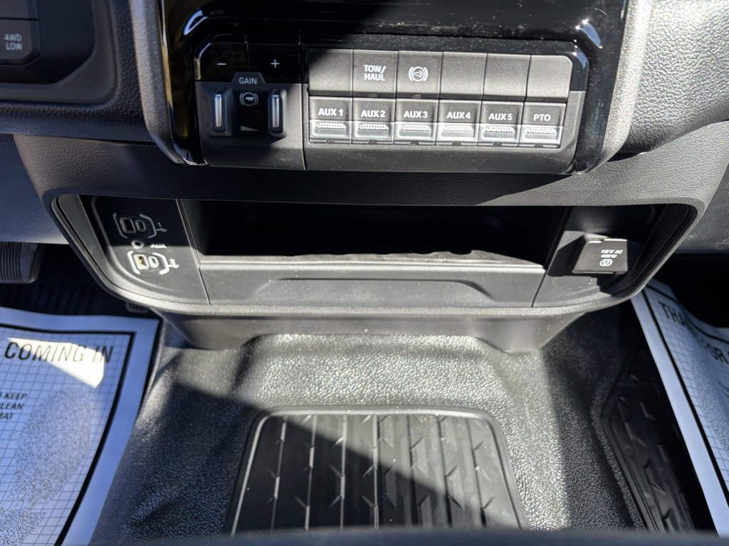New 2026 RAM 3500 Tradesman image 18
