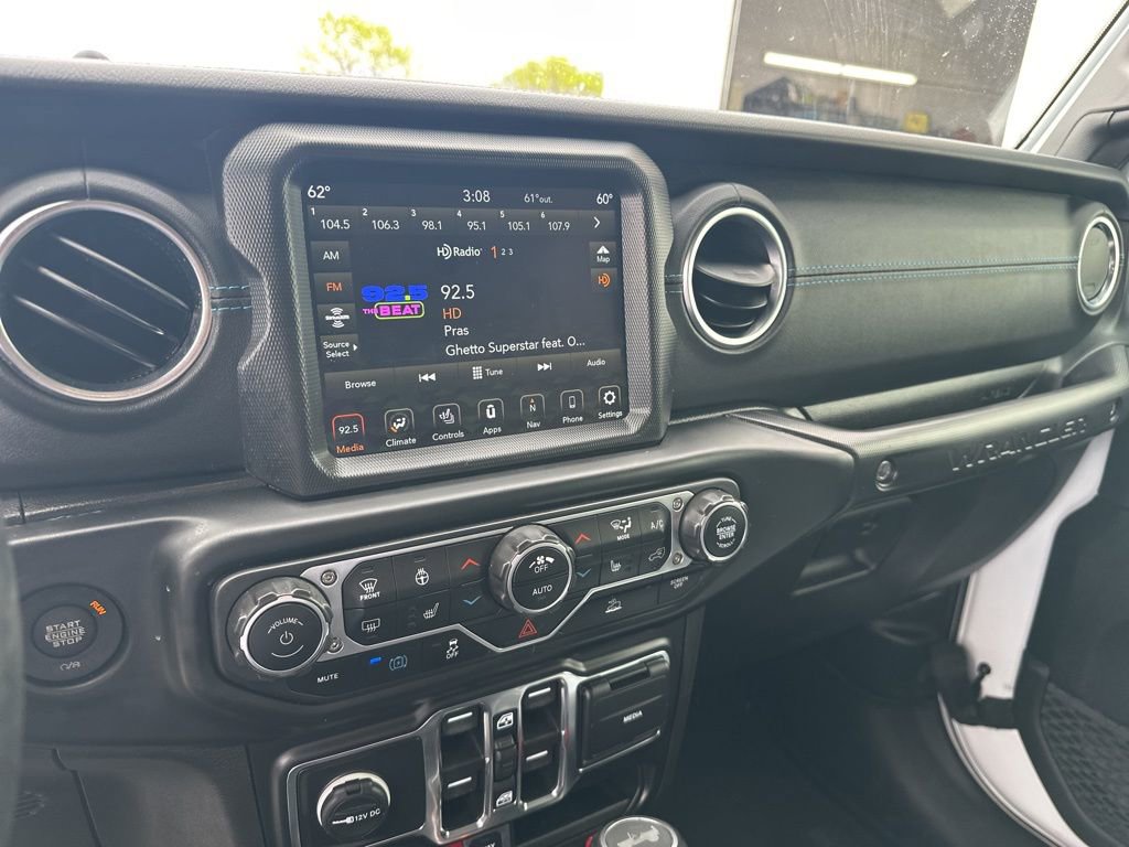 Certified 2023 Jeep Wrangler Unlimited Rubicon 4xe w/ Cold Weather Group AWD/4WD image 17