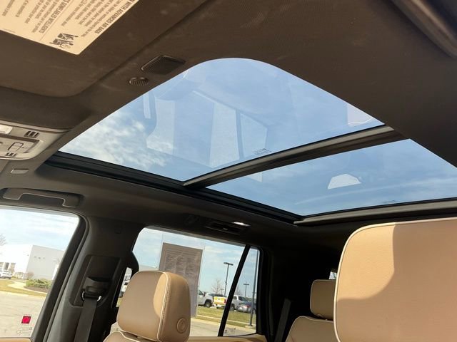 Used 2023 Chevrolet Tahoe Premier image 29