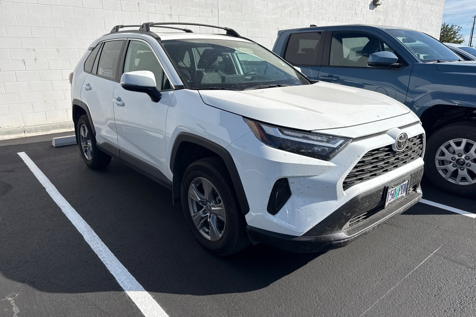 Used 2025 Toyota RAV4 XLE w/ Convenience Package AWD/4WD image 2