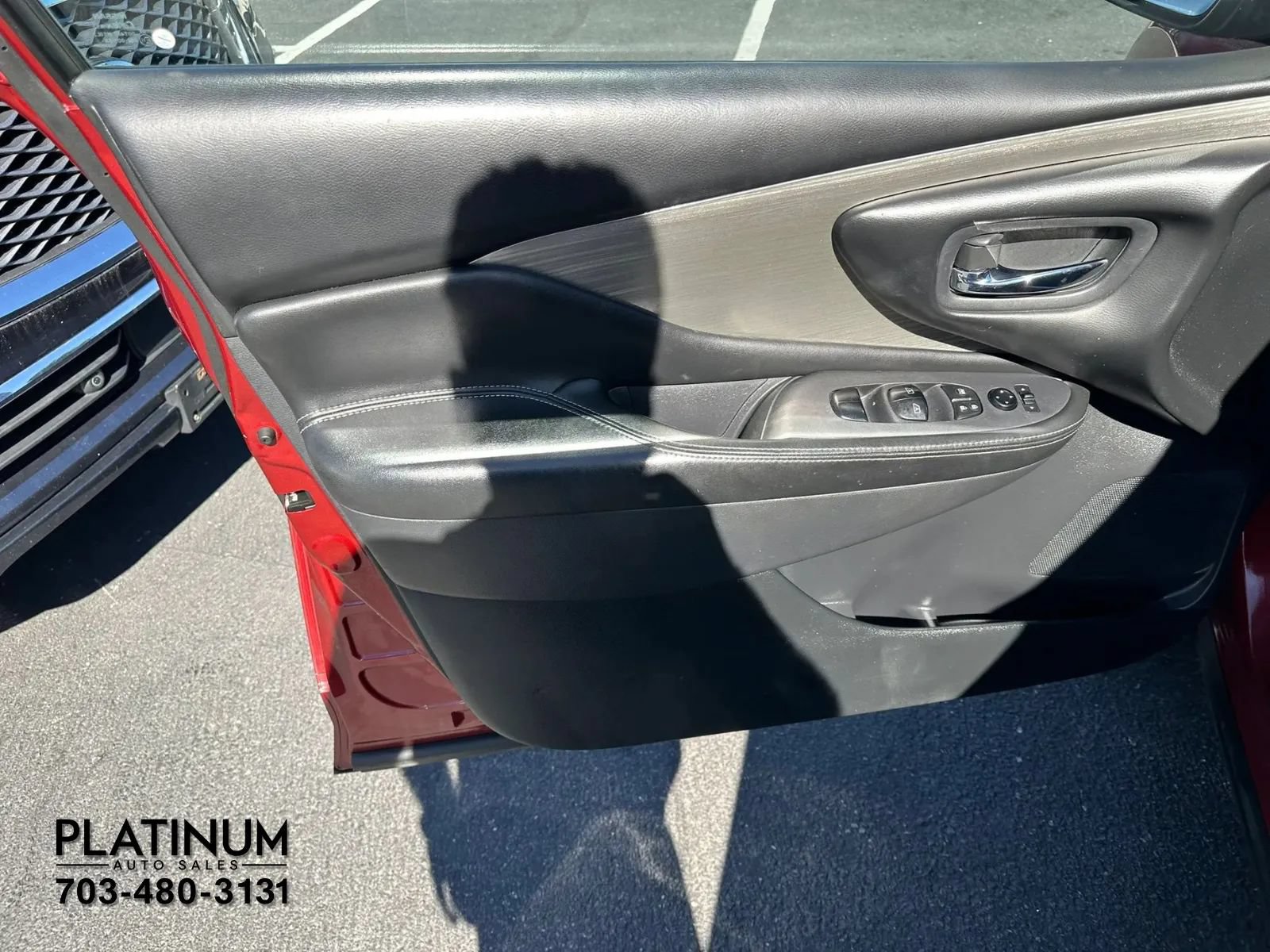 Used 2018 Nissan Murano SV AWD/4WD image 15
