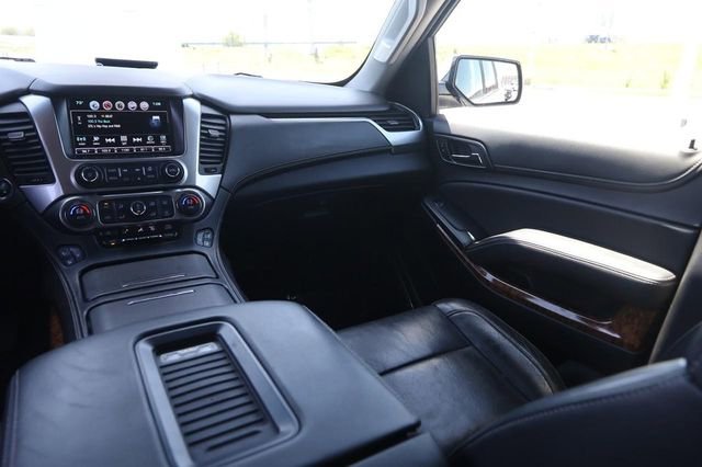 Used 2016 Chevrolet Suburban LTZ AWD/4WD image 27