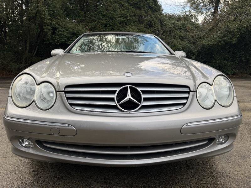 Used 2005 Mercedes-Benz CLK 320 Coupe image 15