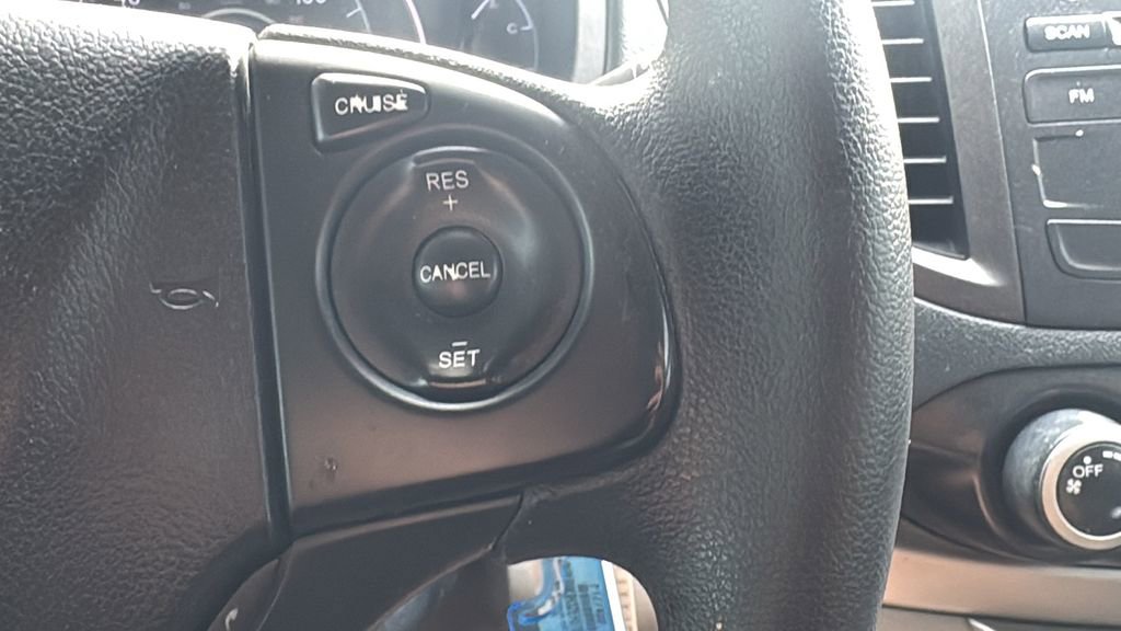 Used 2014 Honda CR-V LX image 13