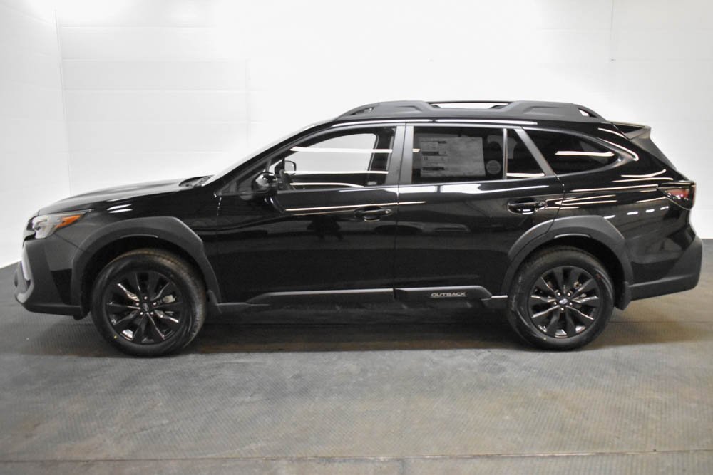 New 2025 Subaru Outback Onyx Edition image 4