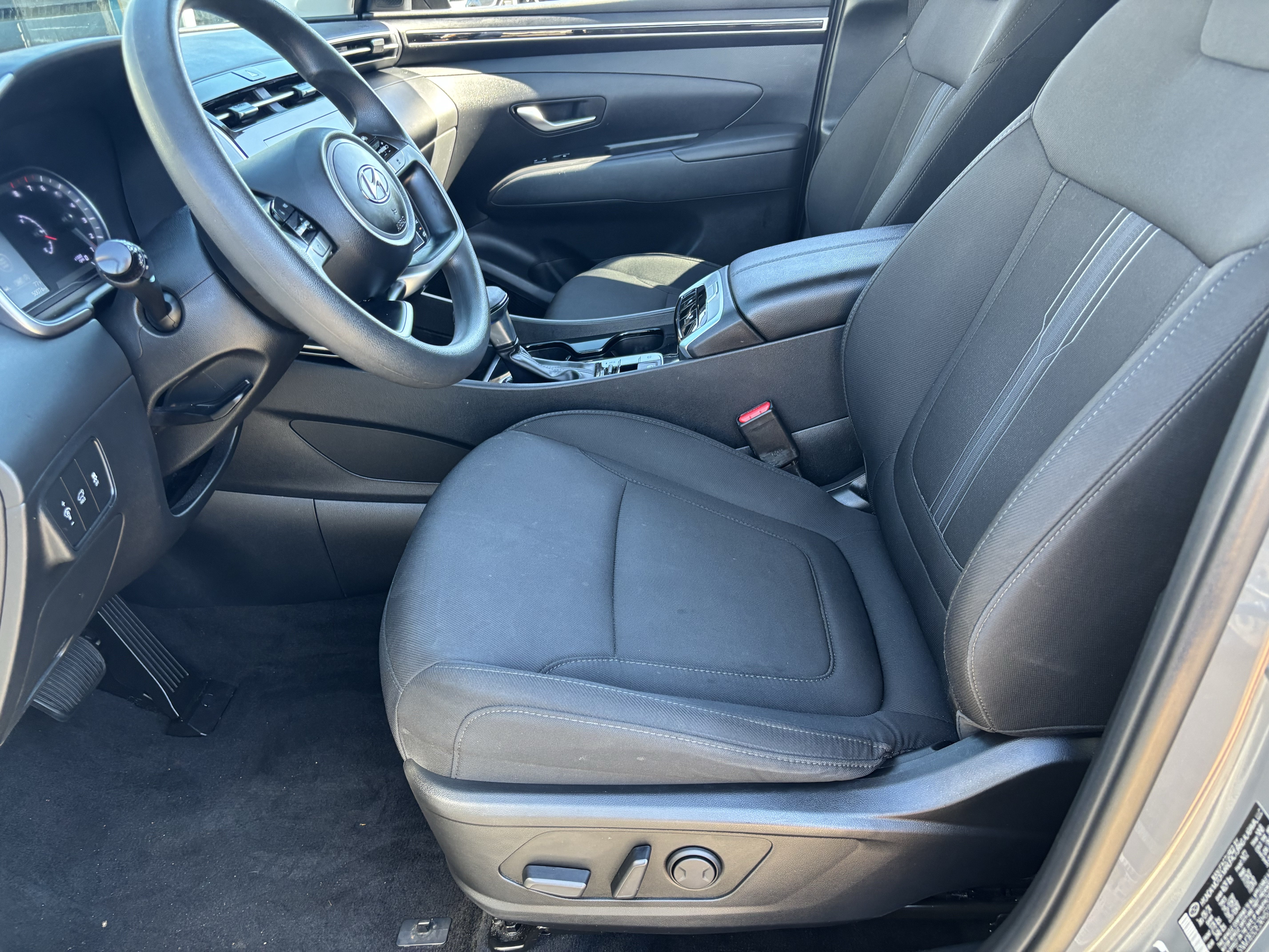 Used 2024 Hyundai Tucson SEL FWD image 18