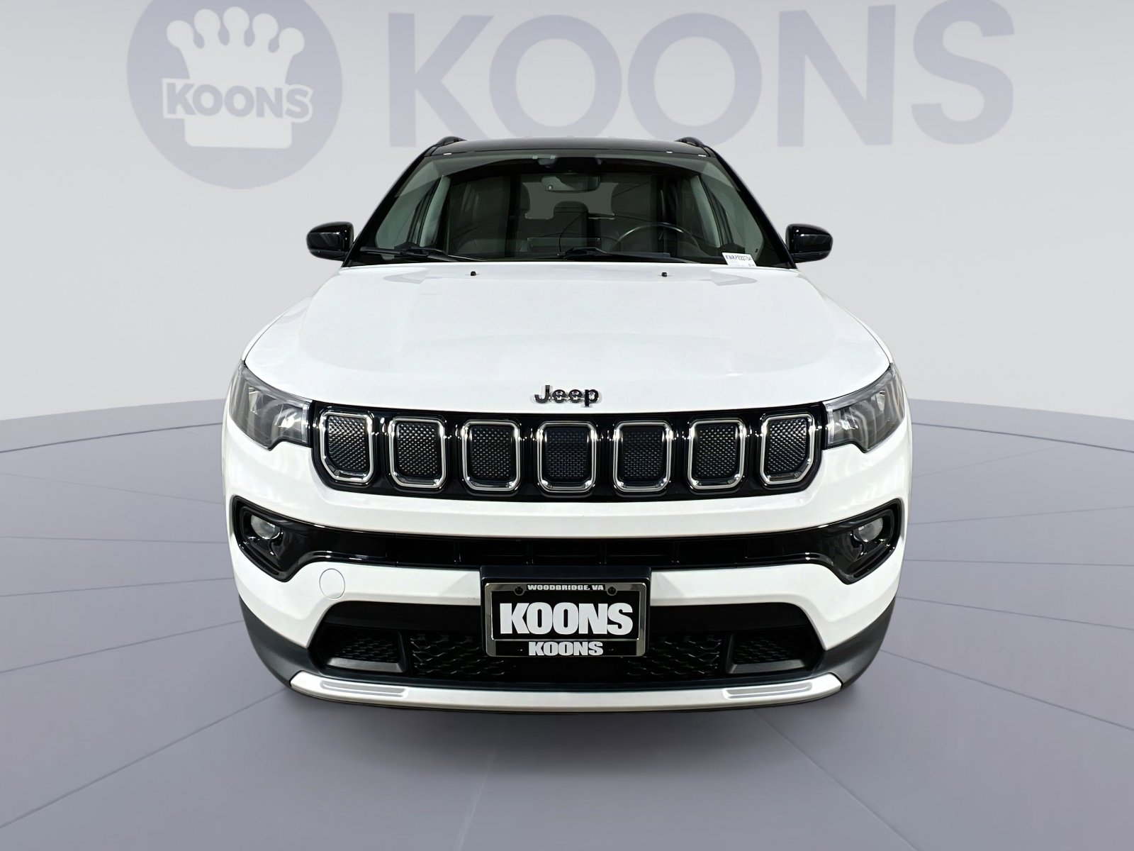 Used 2022 Jeep Compass Limited image 11