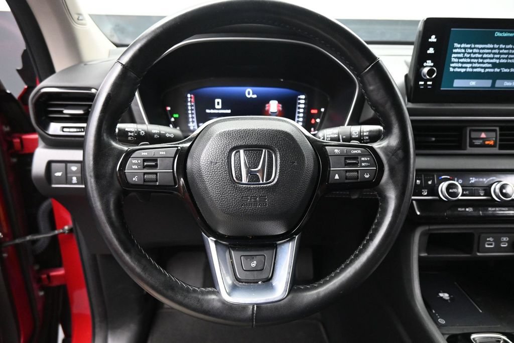 Used 2023 Honda Pilot Elite image 11