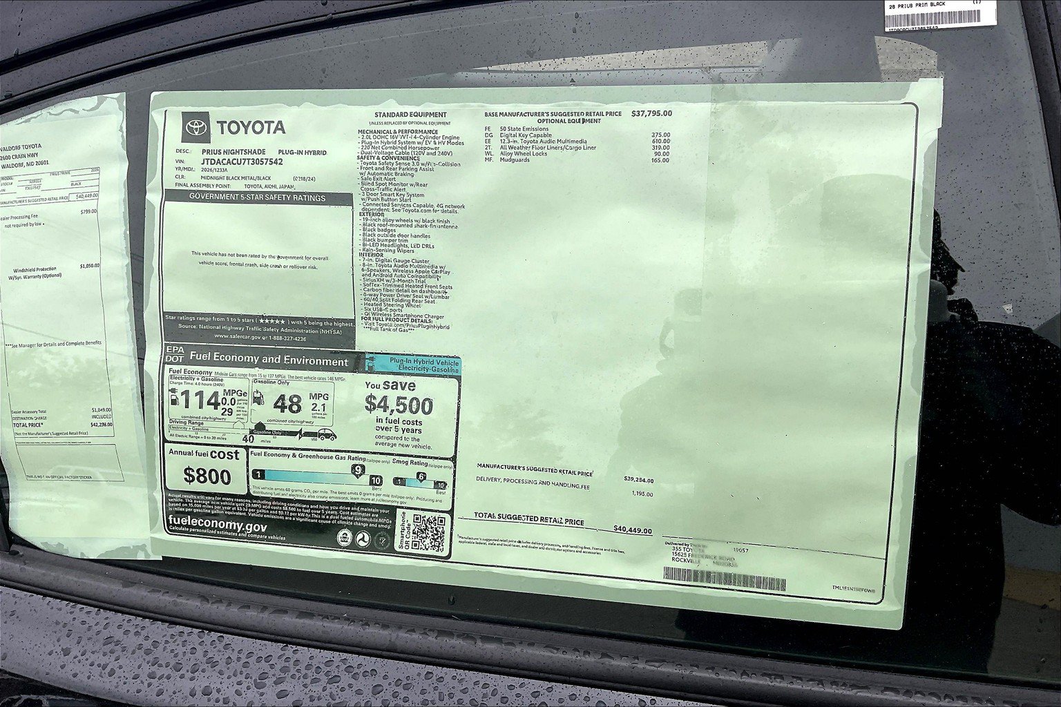New 2026 Toyota Prius Plug-In Hybrid FWD image 18