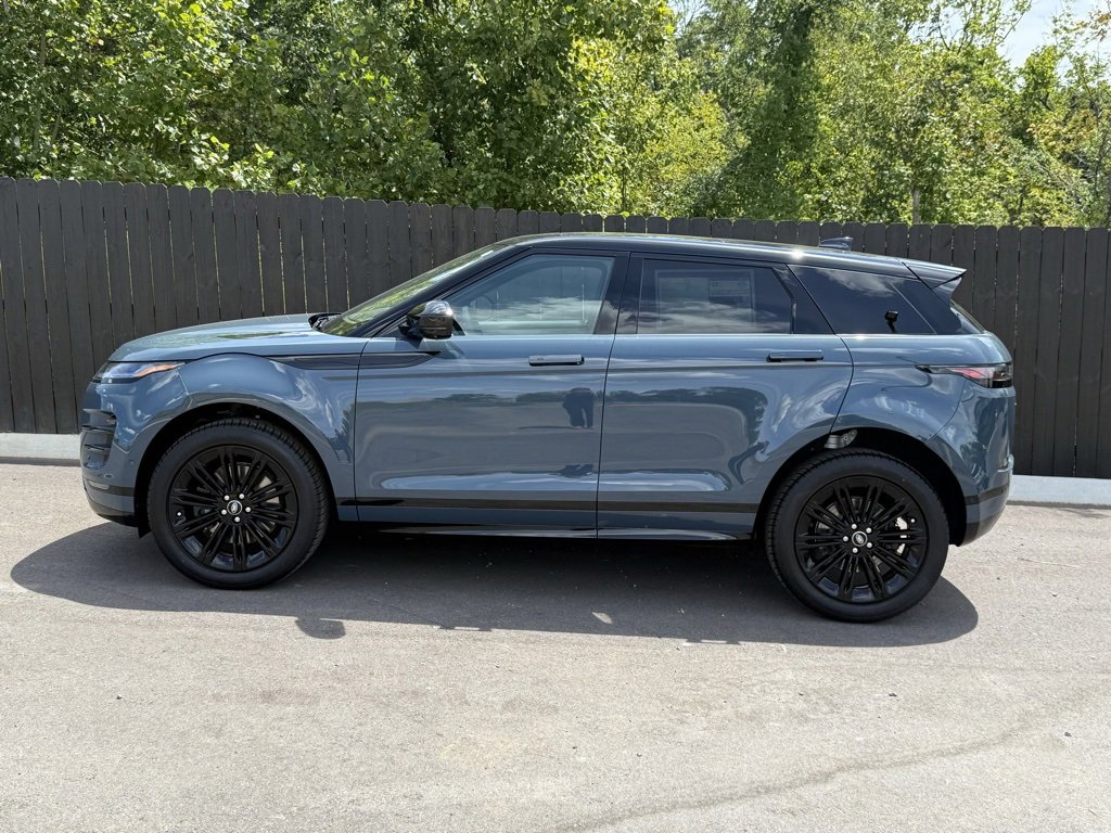 New 2026 Land Rover Range Rover Evoque Dynamic SE video 2