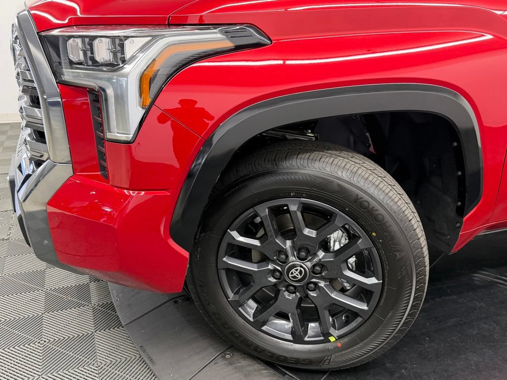 New 2026 Toyota Tundra Platinum w/ Tow Tech Package AWD/4WD image 4