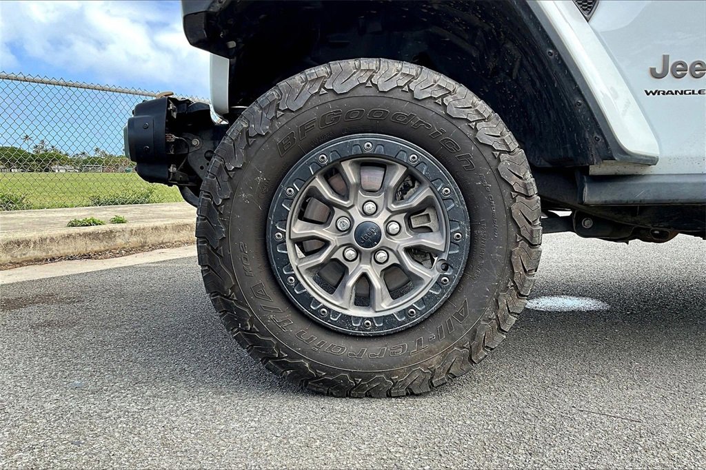 Used 2023 Jeep Wrangler Rubicon 392 w/ Trailer Tow Package image 8