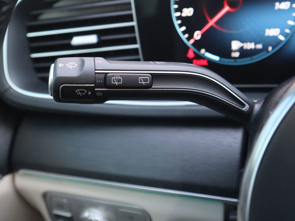 Certified 2023 Mercedes-Benz GLS 450 4MATIC image 24