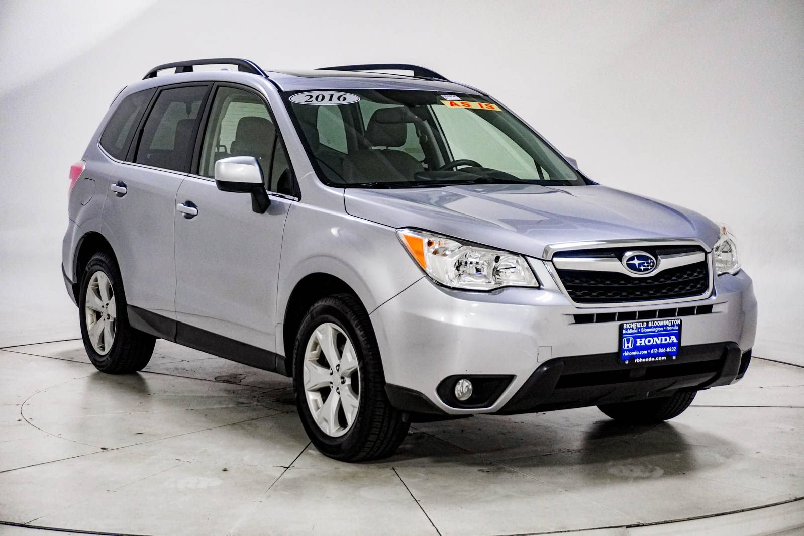 Used 2016 Subaru Forester 2.5i Limited w/ Popular Package #2 AWD/4WD image 14