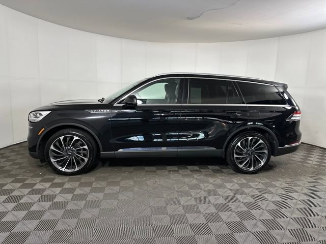 Used 2020 Lincoln Aviator Reserve w/ Equipment Group 202A image 6