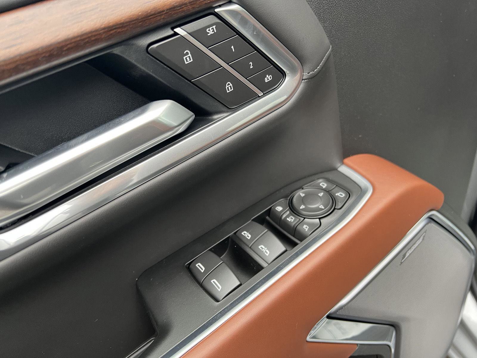 New 2026 GMC Sierra 2500 Denali Ultimate image 17