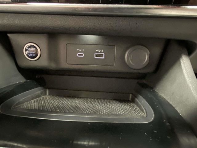 Used 2022 Nissan Rogue SV image 19