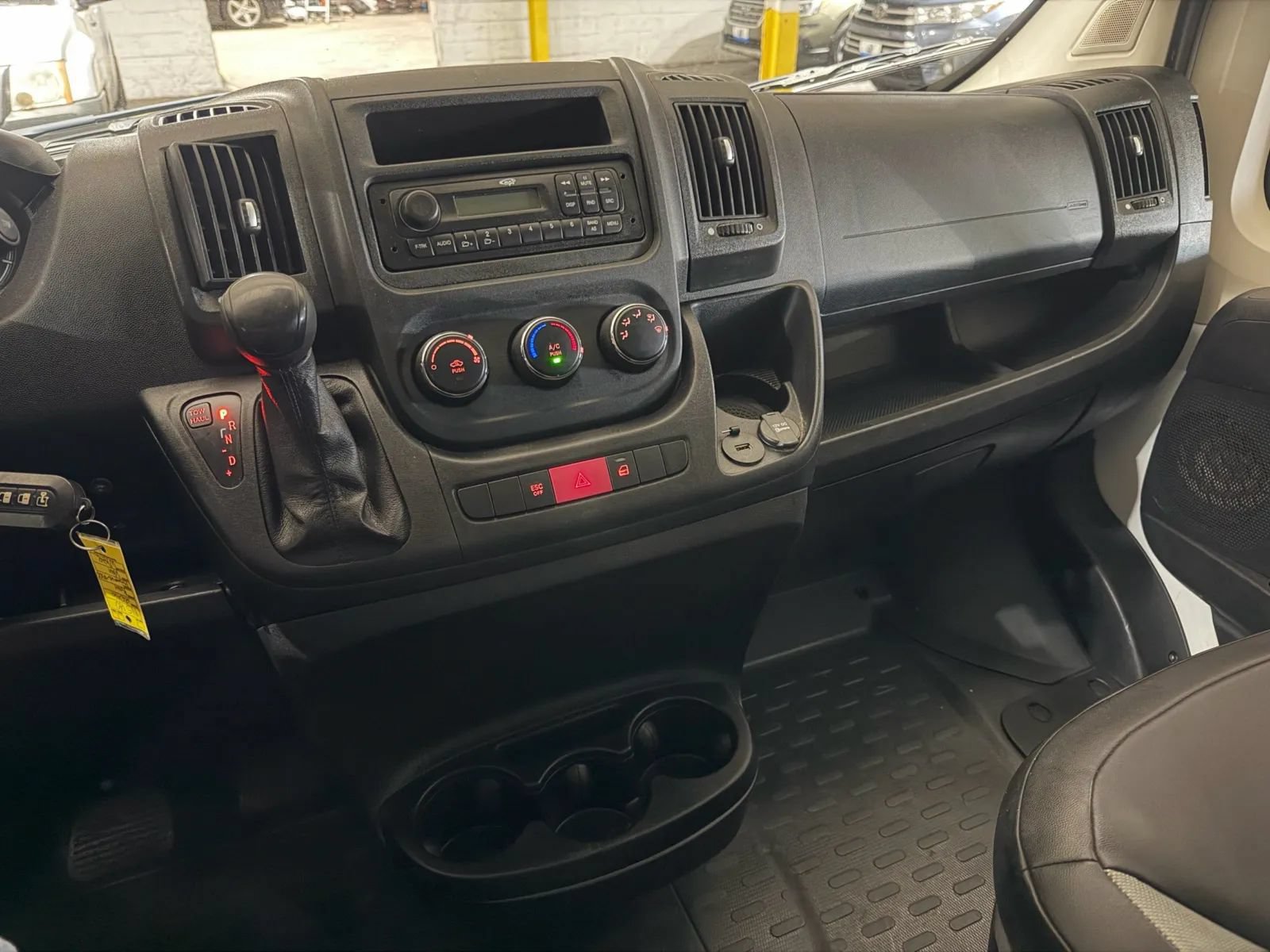 Used 2016 RAM ProMaster 1500 FWD image 12