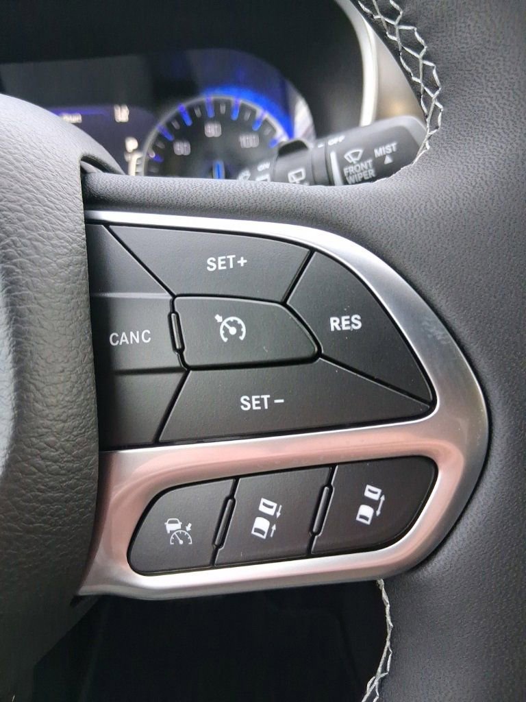 New 2026 Chrysler Pacifica Select image 42